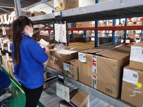 第十一事業(yè)部汽車飾件工廠計劃物料科開展倉庫管理員業(yè)務(wù)能力交叉檢查評比活動